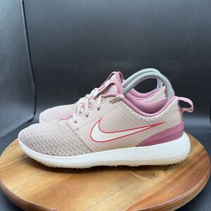Nike Roshe G Womens Size 6.5 Golf Shoes CD6066-616 Pink Lace Up Low Top Sneaker
